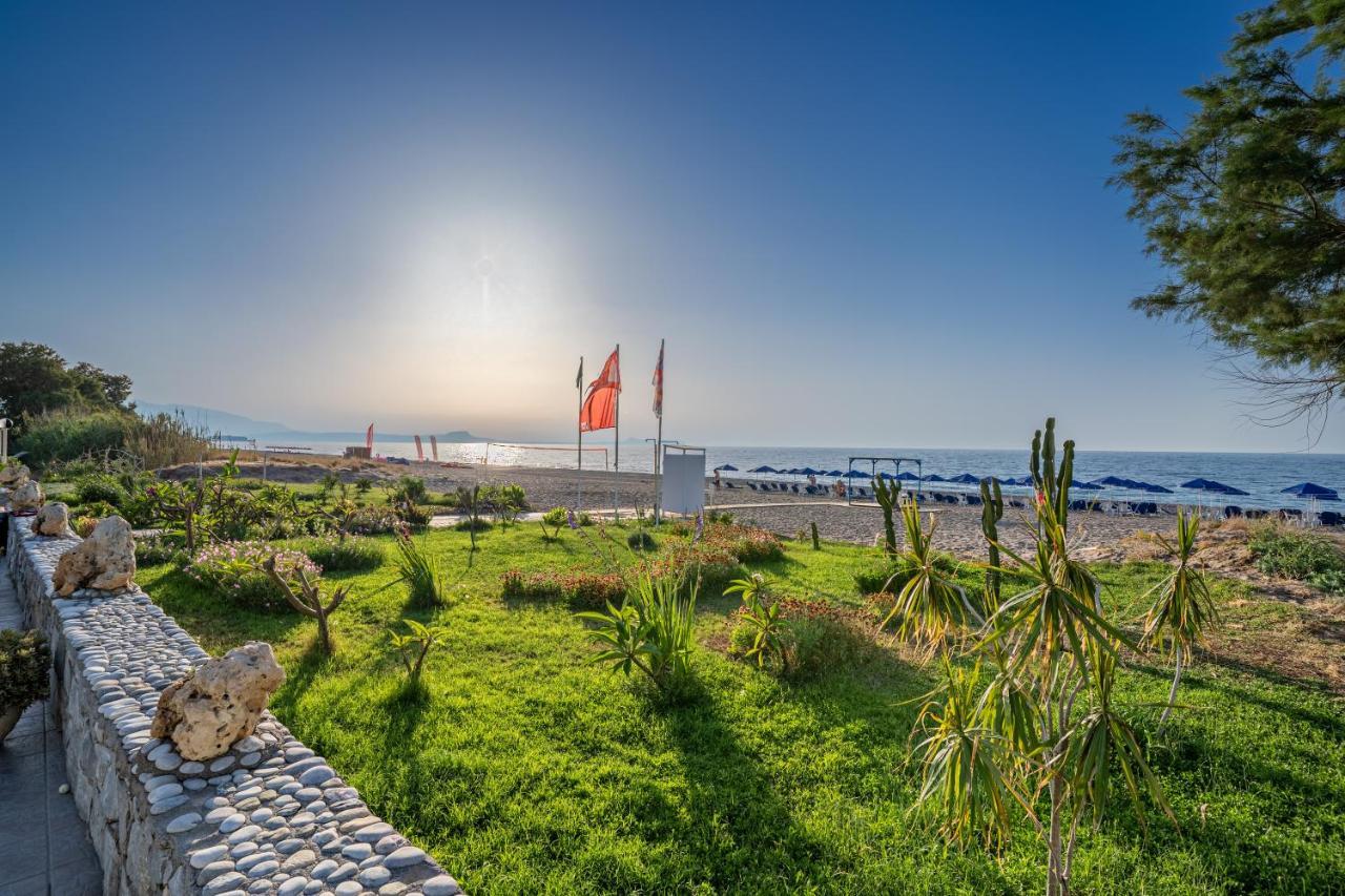Hotel Kathrin Beach Аделіанос-Камбос Екстер'єр фото