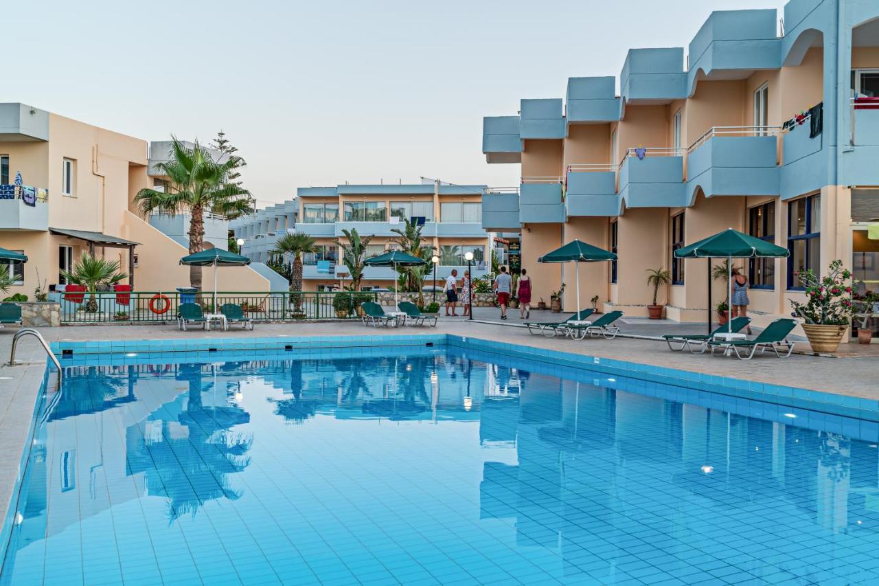 Hotel Kathrin Beach Аделіанос-Камбос Екстер'єр фото